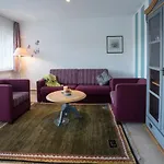Goebel\'S Ferienhaus Sonnenuhr